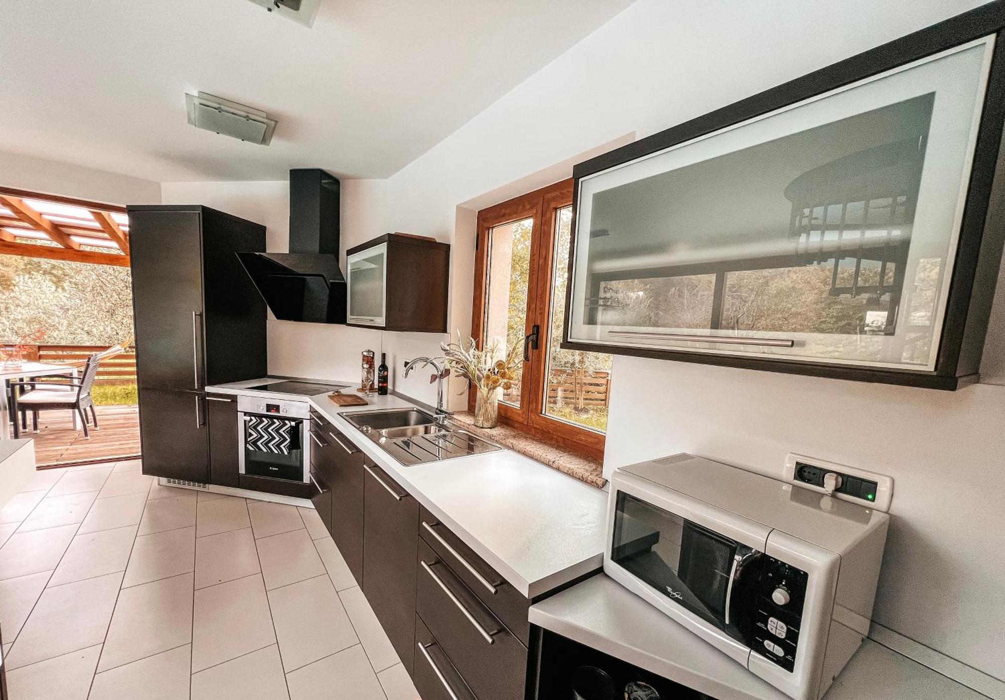 Olive Garden Family With Private Pool Apartment *