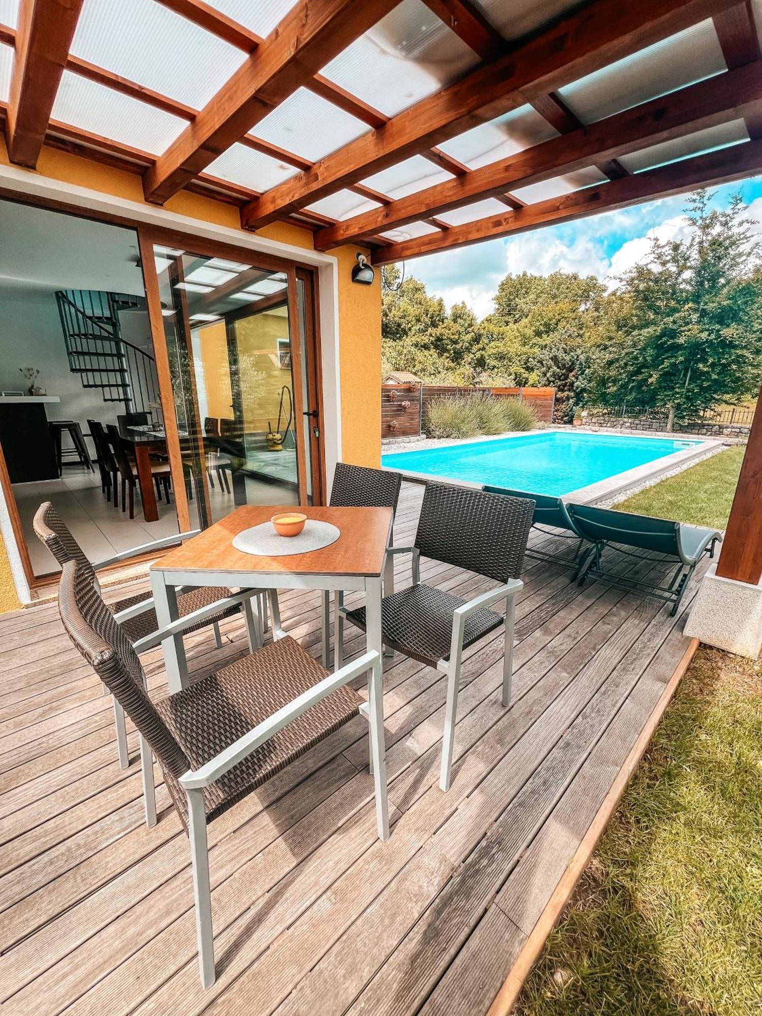Olive Garden Family With Private Pool * Sezana